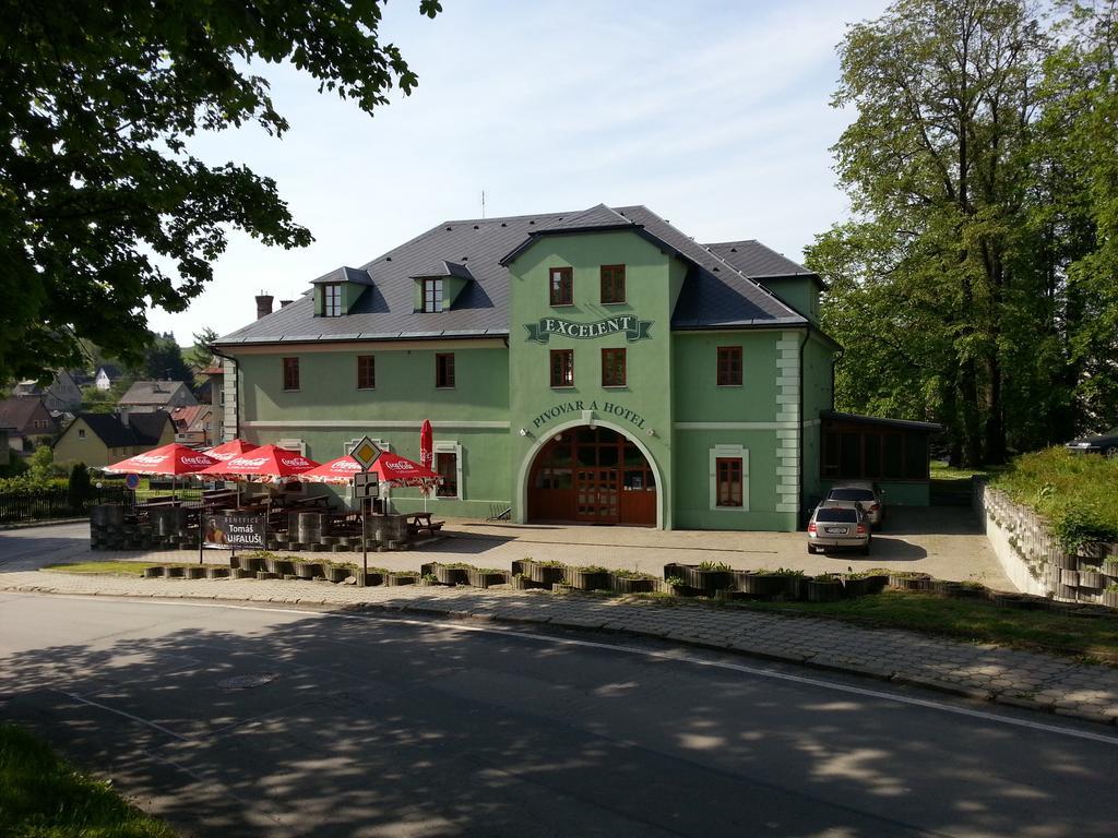 Hotel Excelent Rýmařov Dış mekan fotoğraf