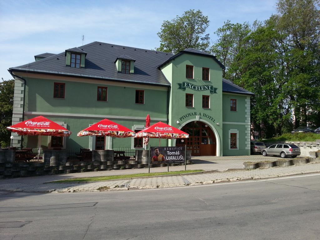 Hotel Excelent Rýmařov Dış mekan fotoğraf