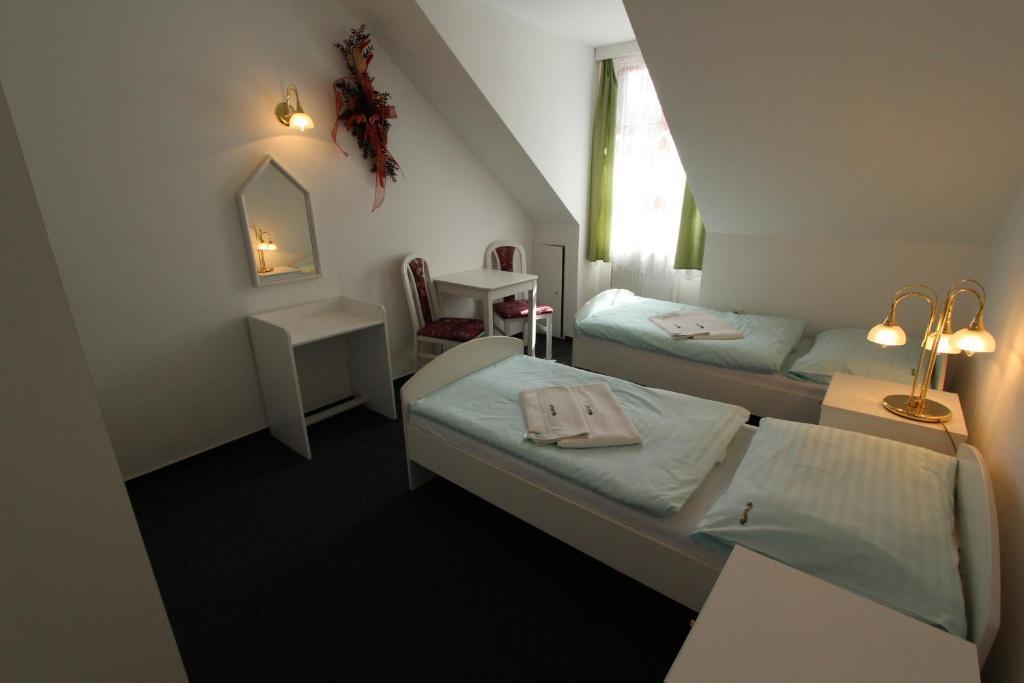 Hotel Excelent Rýmařov Oda fotoğraf